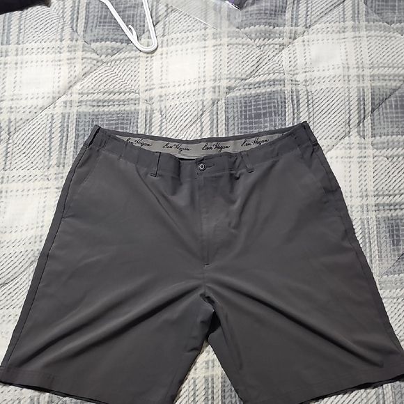 Hogan Gray Flat Front Shorts Lightweight Performance - Picture 1 of 4